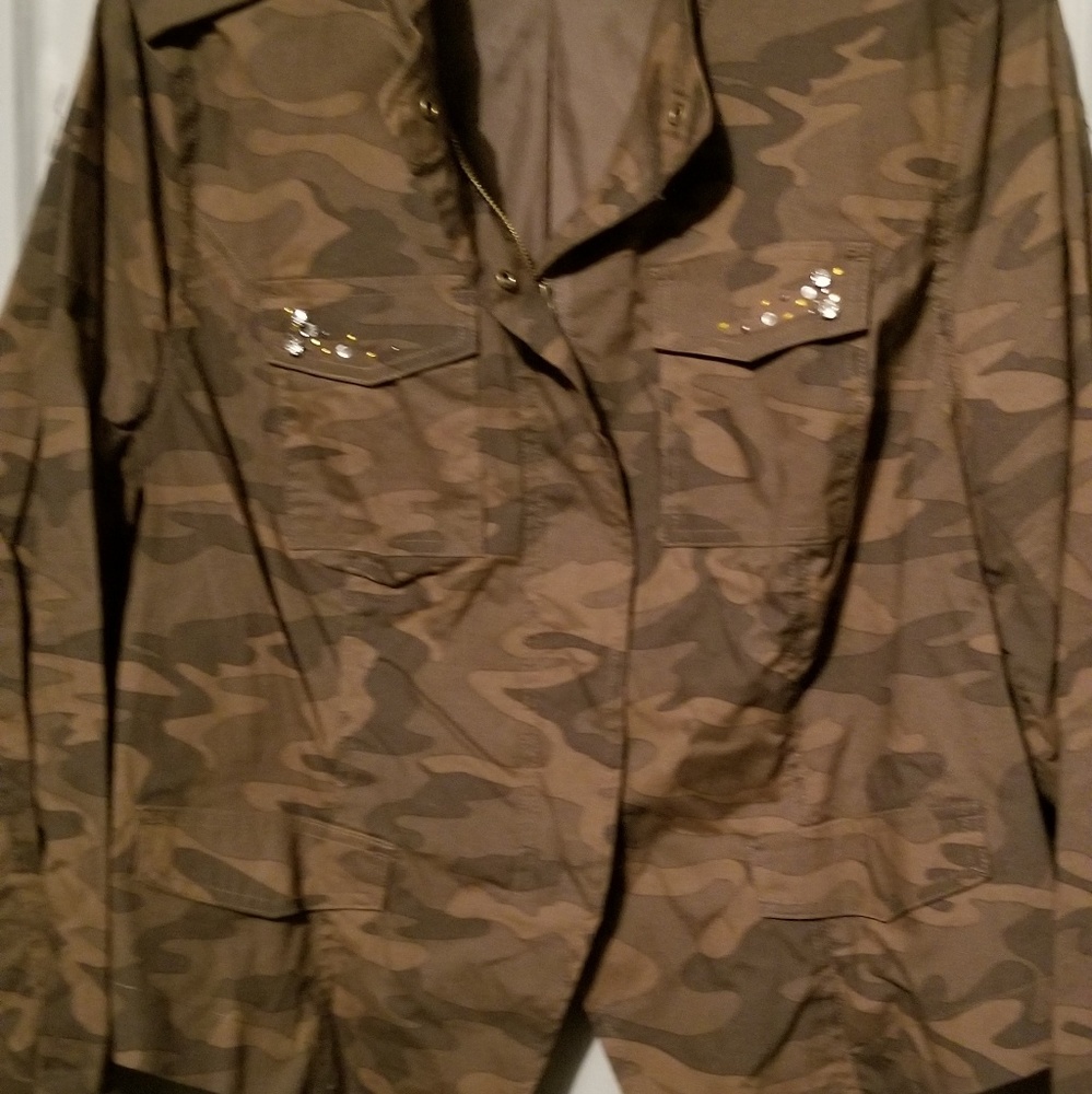 Army fatigue jacket